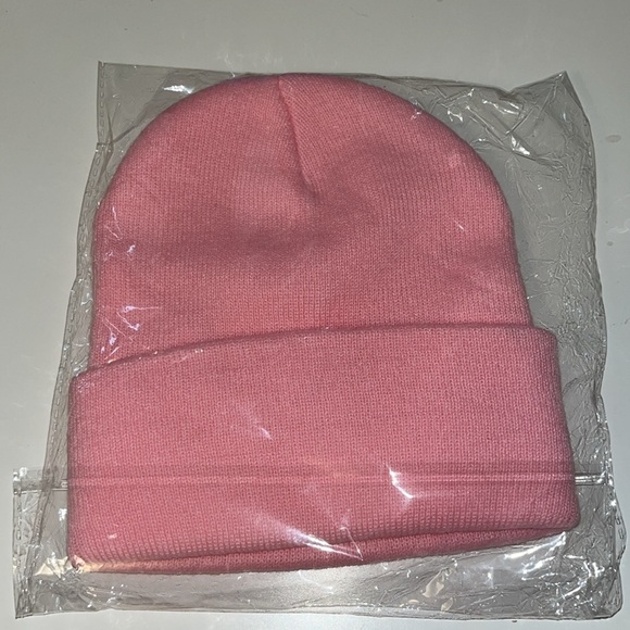 Pink Beanie with Gengar Design - Picture 2 of 2